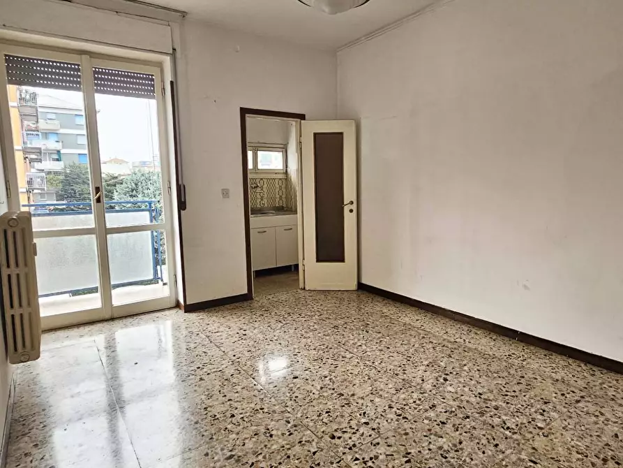 Immagine 1 di Appartamento in vendita  in Via Riccardi a Milano