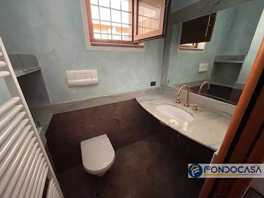 Immagine 27 di Villa in vendita  a Erbusco