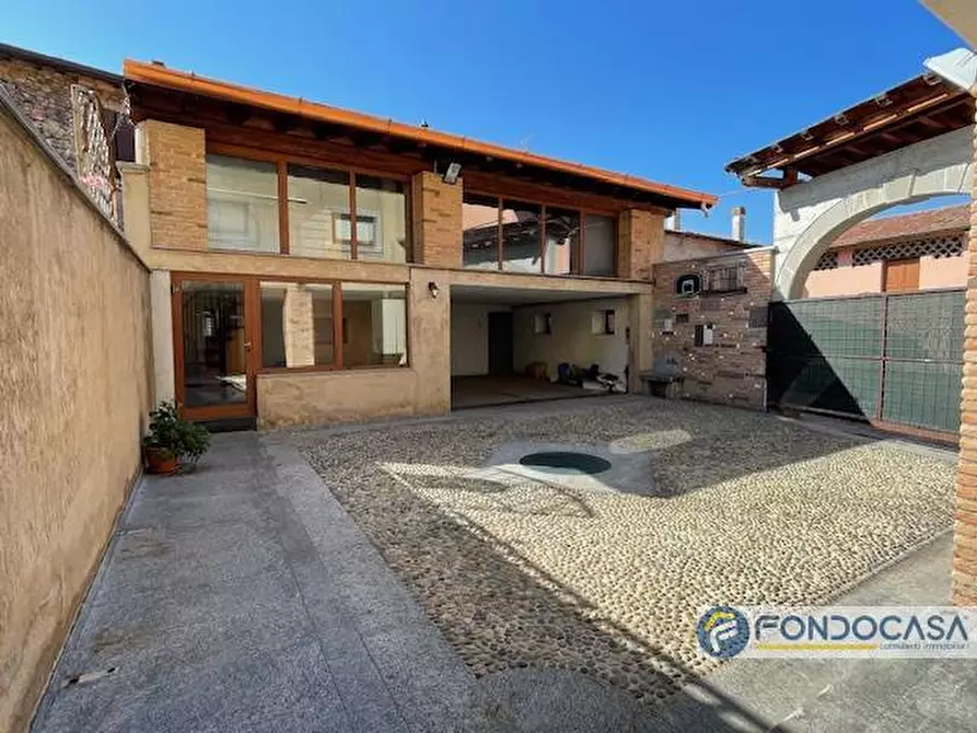 Immagine 28 di Villa in vendita  a Erbusco