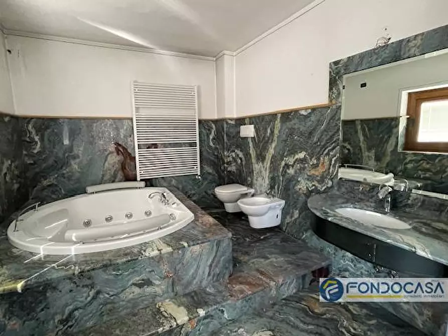 Immagine 16 di Villa in vendita  a Erbusco