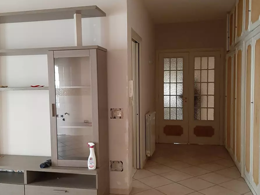 Immagine 2 di Appartamento in vendita  in via roma a Giugliano In Campania