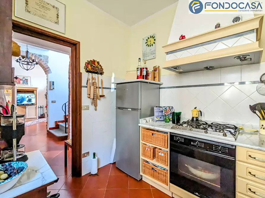 Immagine 7 di Casa indipendente in vendita  in Via Divisione Giulia a Seravezza