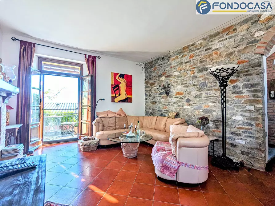 Immagine 13 di Casa indipendente in vendita  in Via Divisione Giulia a Seravezza