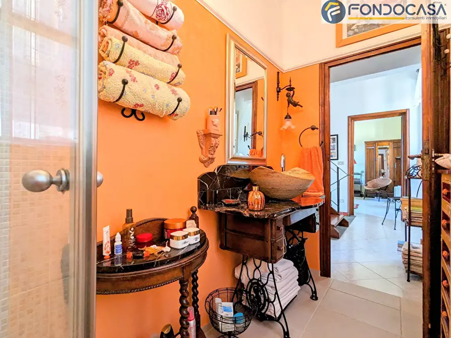 Immagine 15 di Casa indipendente in vendita  in Via Divisione Giulia a Seravezza