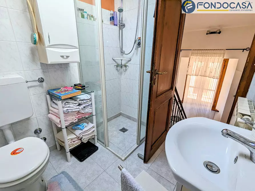 Immagine 18 di Casa indipendente in vendita  in Via Divisione Giulia a Seravezza