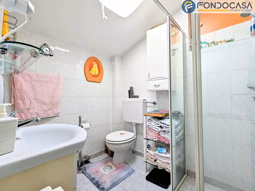 Immagine 17 di Casa indipendente in vendita  in Via Divisione Giulia a Seravezza