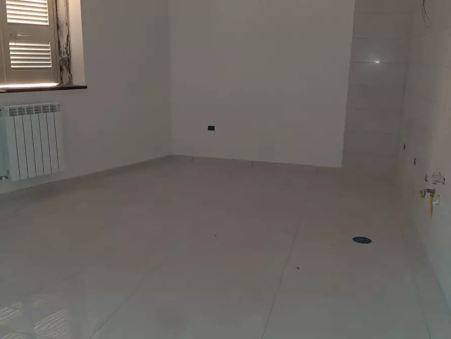 Immagine 9 di Appartamento in vendita  in Via Madonna Delle Grazie a Giugliano In Campania