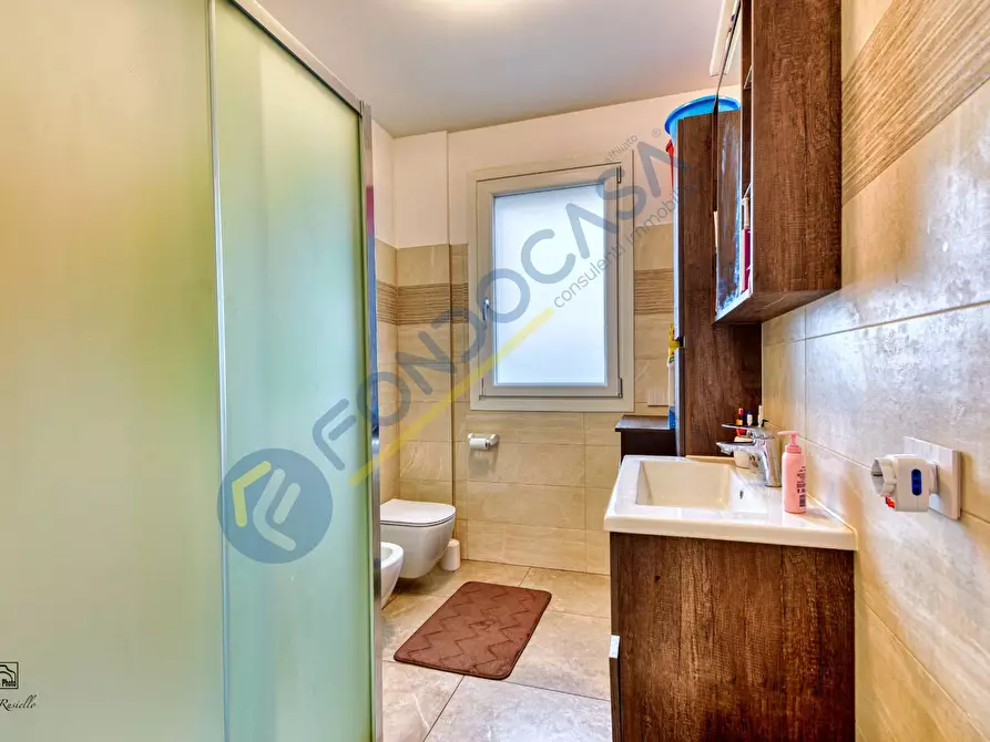 Immagine 10 di Appartamento in vendita  in VIA MONTE CENERI a Limbiate