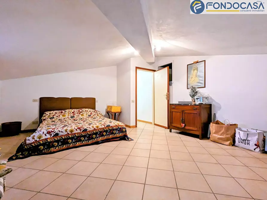 Immagine 27 di Villa in vendita  in Via Eritrea a Pietrasanta