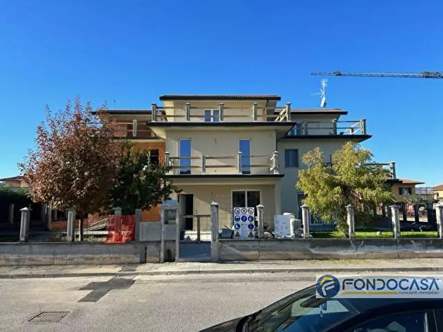 Immagine 1 di Casa bifamiliare in vendita  a Rovato