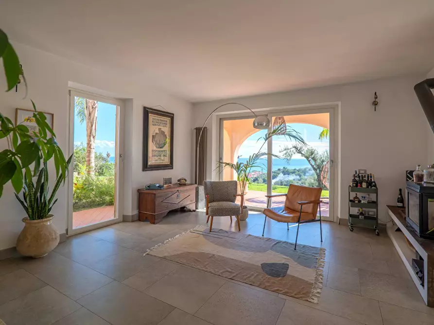 Immagine 29 di Villa in vendita  in Via San Sebastiano a Pietra Ligure