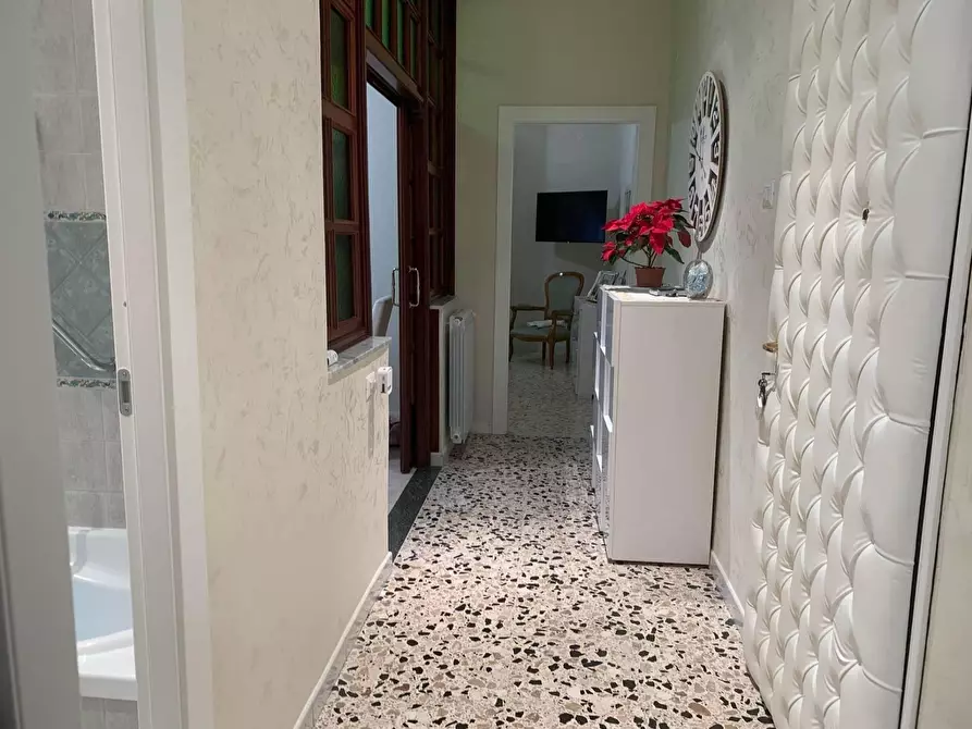 Immagine 7 di Appartamento in vendita  in Via Roma a Melito Di Napoli