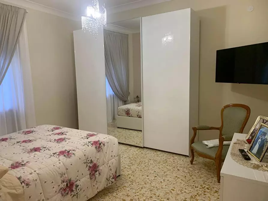 Immagine 10 di Appartamento in vendita  in Via Roma a Melito Di Napoli