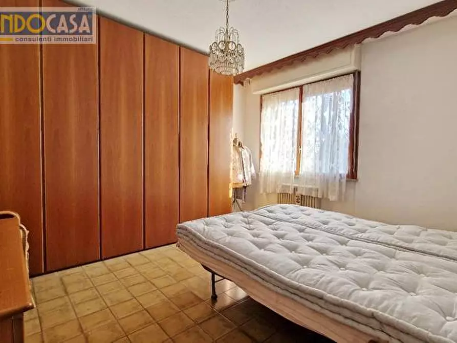 Immagine 9 di Appartamento in vendita  in via venturino a Como