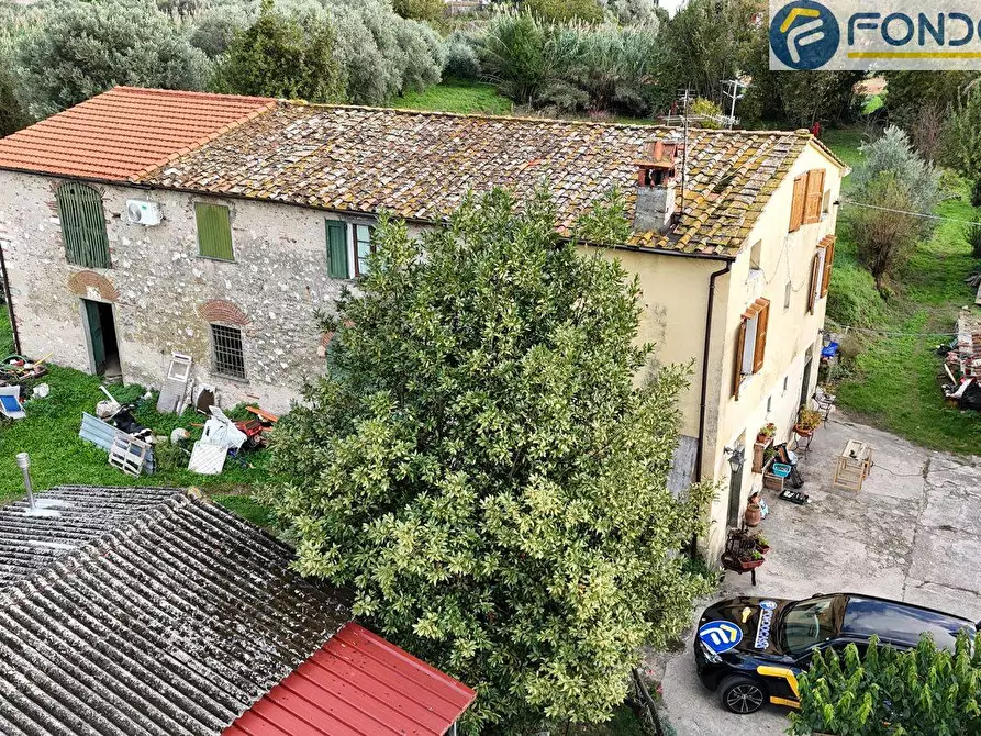 Immagine 1 di Rustico / casale in vendita  in via bozza a Pietrasanta