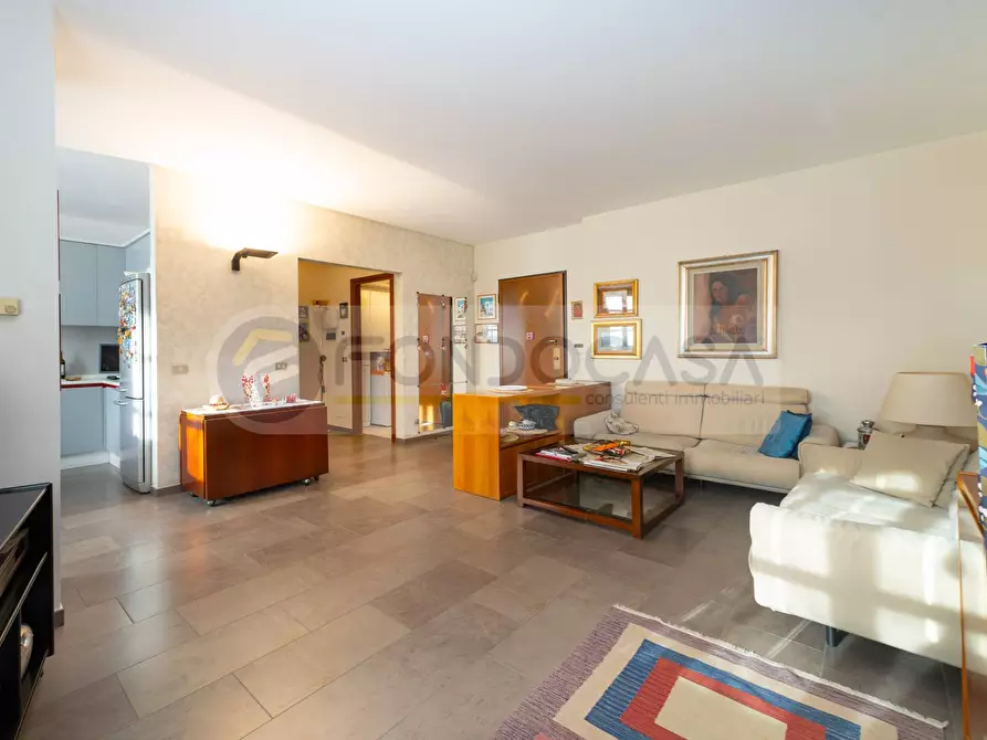 Immagine 1 di Appartamento in vendita  in Via San Mamete a Milano