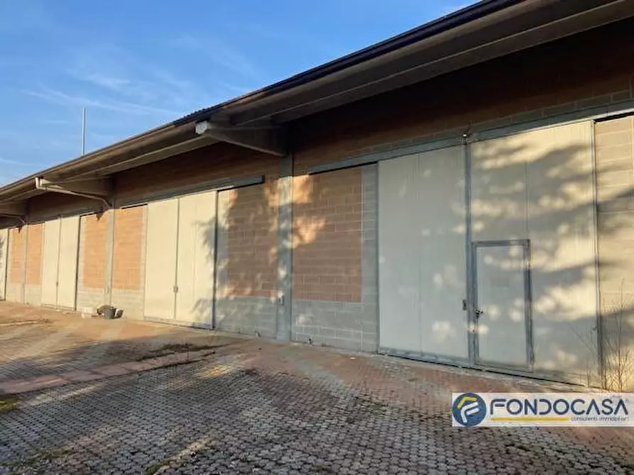 Immagine 8 di Capannone industriale in vendita  in Via Pasturana a Treviglio