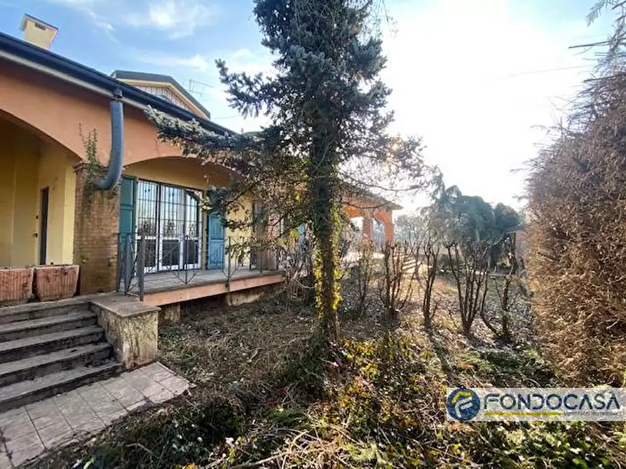 Immagine 11 di Villa in vendita  in Via Pasturana a Treviglio