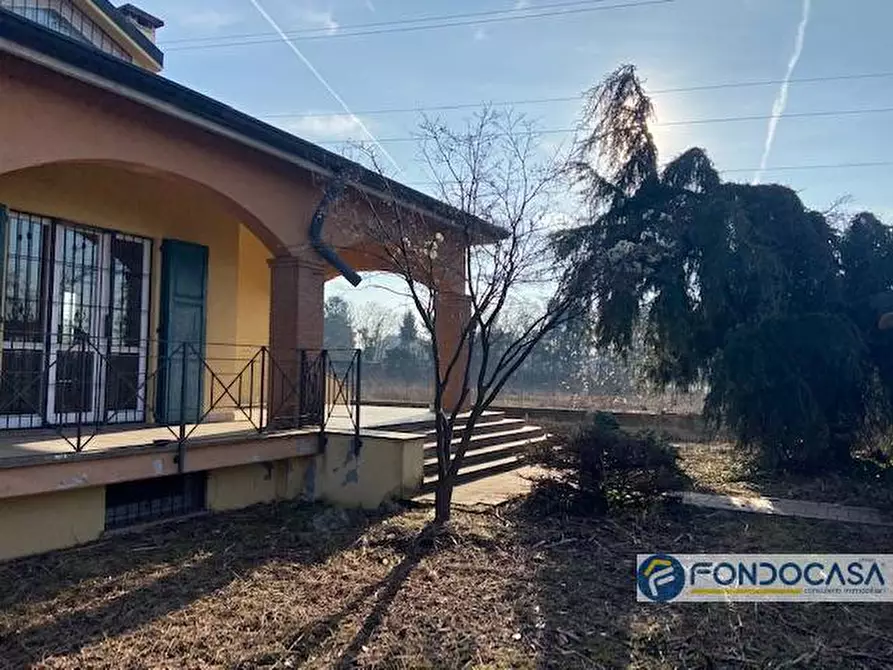 Immagine 12 di Villa in vendita  in Via Pasturana a Treviglio