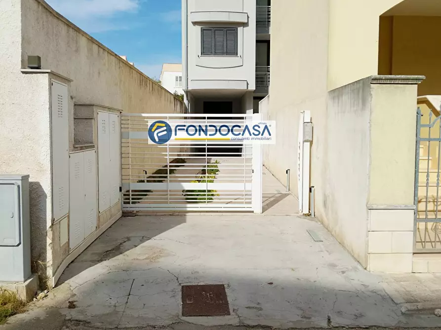 Immagine 3 di Appartamento in vendita  in Via Renis a Otranto