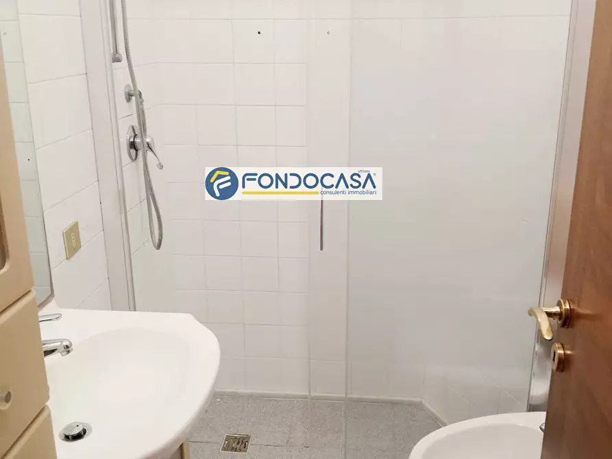 Immagine 15 di Appartamento in vendita  in Via campania a Lecce