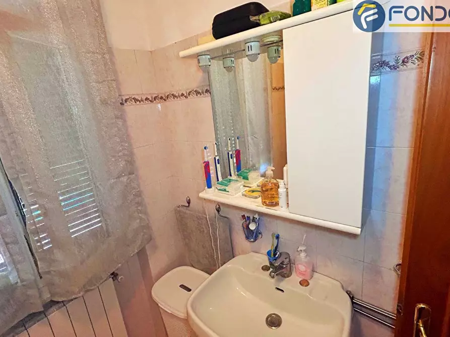 Immagine 7 di Appartamento in vendita  in Via ciocche a Pietrasanta