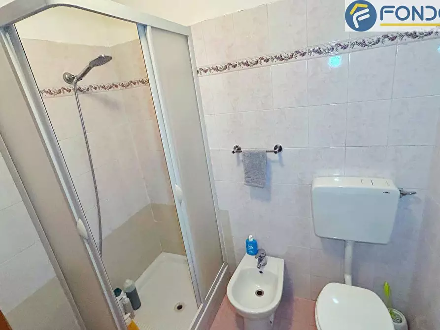 Immagine 8 di Appartamento in vendita  in Via ciocche a Pietrasanta