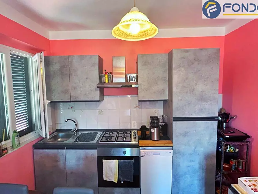 Immagine 2 di Appartamento in vendita  in Via ciocche a Pietrasanta