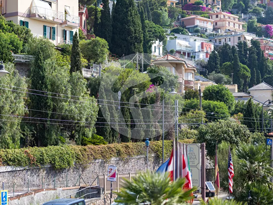 Immagine 14 di Appartamento in vendita  in viale hanbury a Alassio