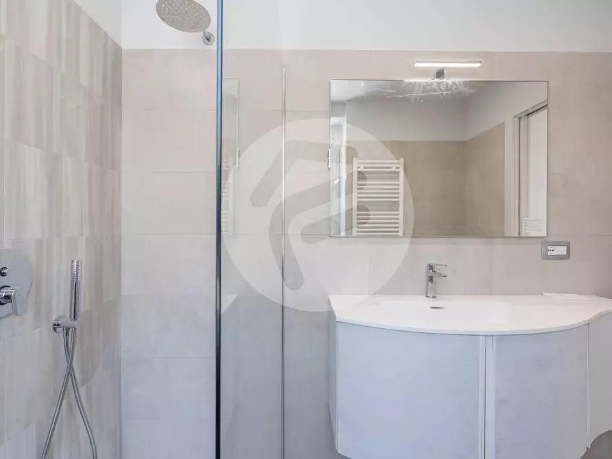 Immagine 24 di Appartamento in vendita  in viale hanbury a Alassio