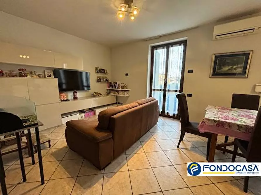 Immagine 3 di Appartamento in vendita  a Coccaglio