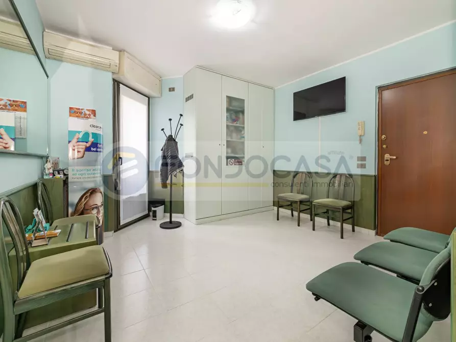 Immagine 10 di Appartamento in vendita  in Via Trasimeno a Milano