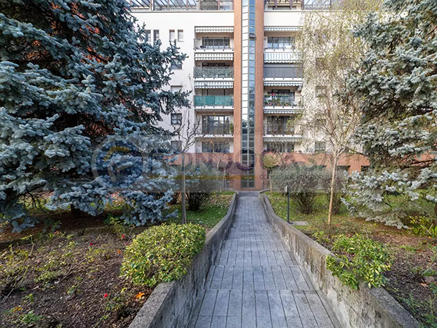 Immagine 27 di Appartamento in vendita  in Via Trasimeno a Milano
