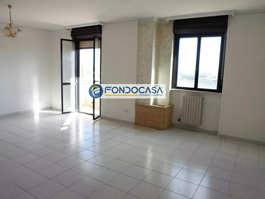 Immagine 1 di Appartamento in vendita  in Via Chiurlia a Lizzanello