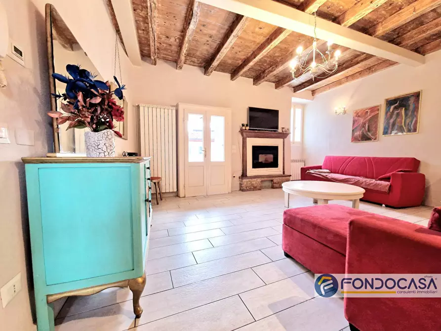 Immagine 26 di Villa in vendita  in Via San Gottardo a Paderno Franciacorta