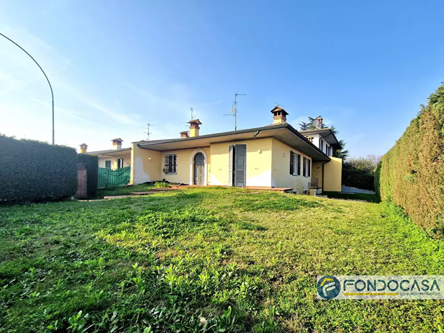 Immagine 27 di Villa in vendita  in Via Ghidoni a Travagliato