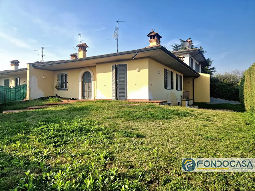 Immagine 26 di Villa in vendita  in Via Ghidoni a Travagliato