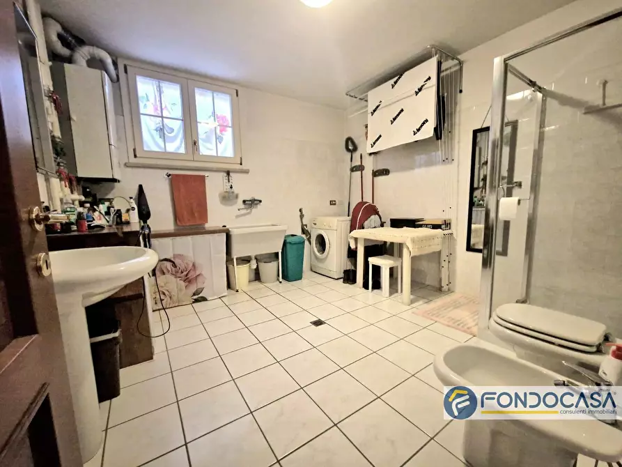 Immagine 23 di Villa in vendita  in Via Ghidoni a Travagliato