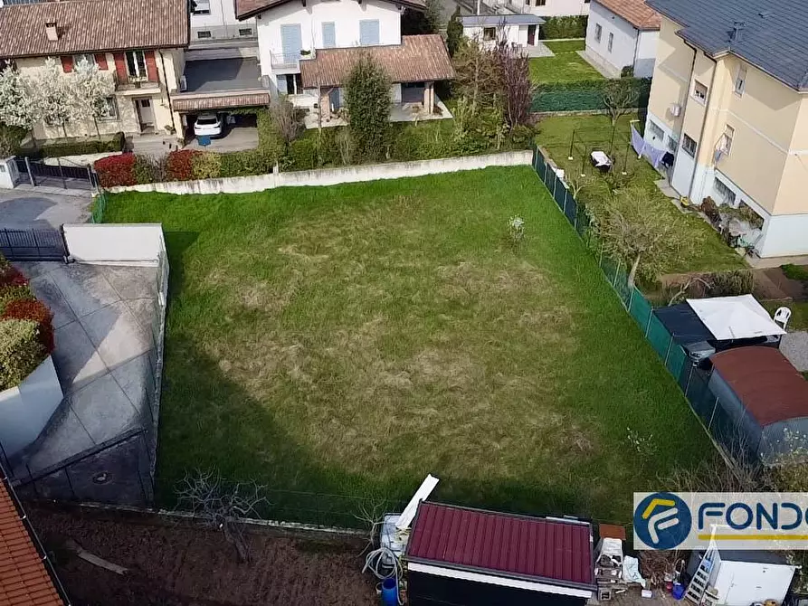 Immagine 3 di Terreno residenziale in vendita  a Palazzolo Sull'oglio