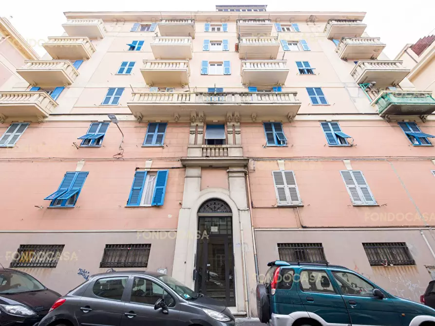 Immagine 25 di Appartamento in vendita  in Via San Giovanni Bosco a Genova