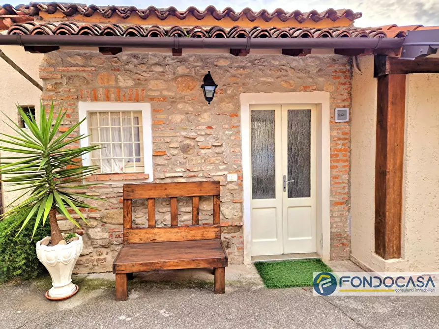 Immagine 10 di Villa in vendita  in Via Val camonica a Brescia