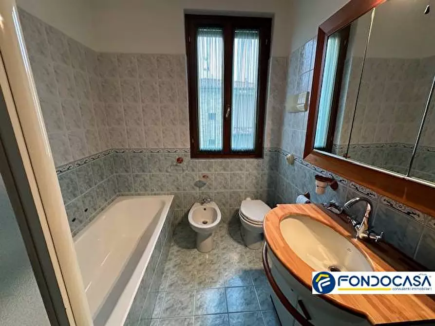 Immagine 21 di Villa in vendita  a Cazzago San Martino