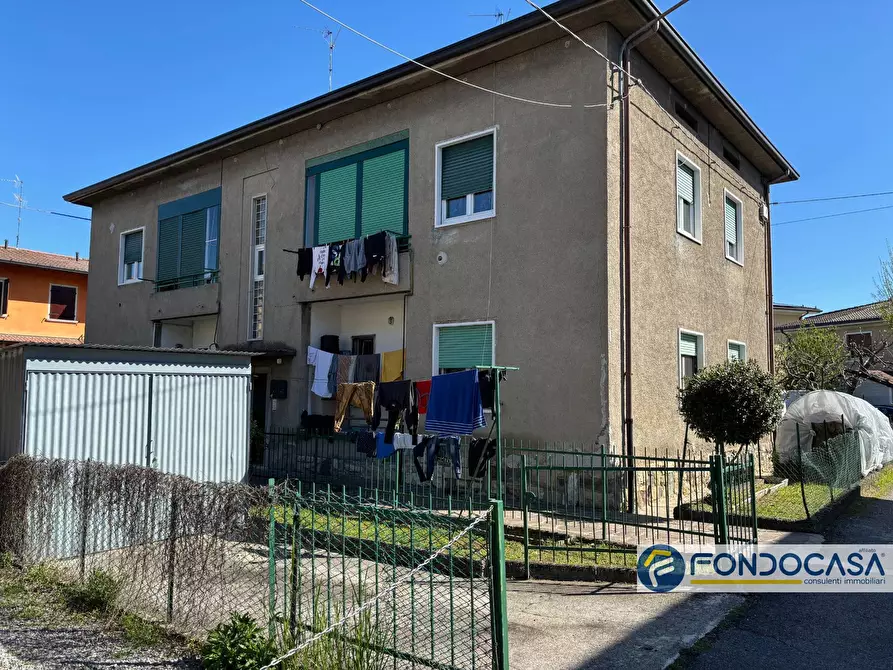 Immagine 1 di Appartamento in vendita  a Palazzolo Sull'oglio