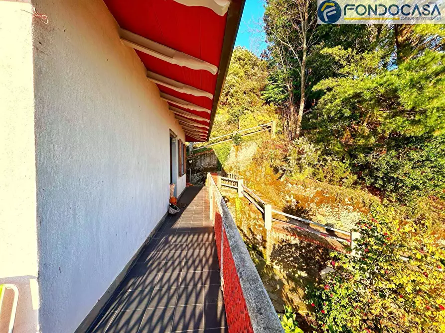 Immagine 3 di Appartamento in vendita  in via della Resistenza a Montignoso