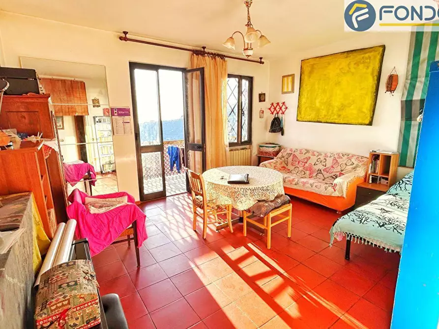 Immagine 7 di Appartamento in vendita  in via della Resistenza a Montignoso