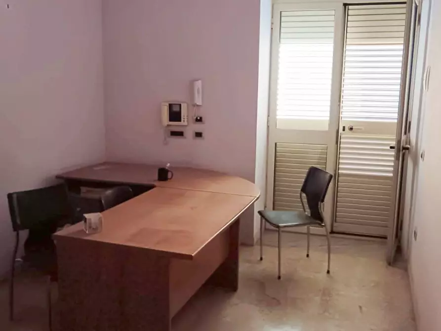 Immagine 1 di Ufficio in affitto  a Pomigliano D'arco