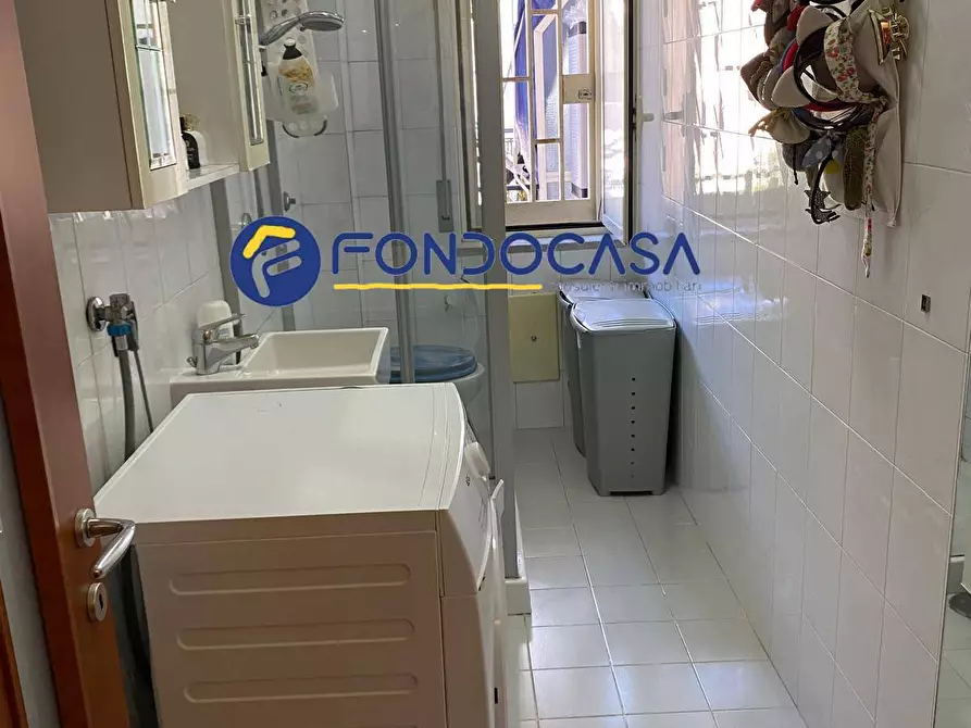 Immagine 12 di Appartamento in vendita  in via san vito a Giugliano In Campania