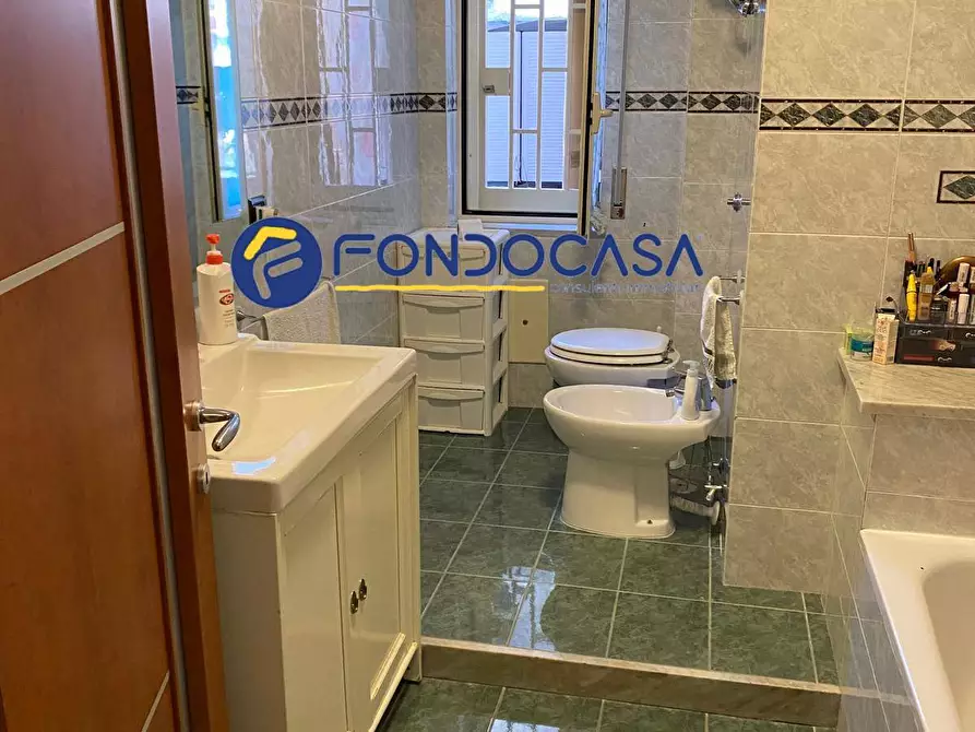 Immagine 13 di Appartamento in vendita  in via san vito a Giugliano In Campania