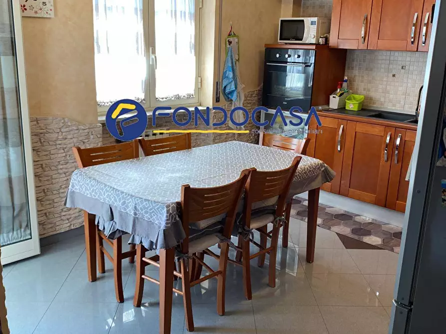 Immagine 3 di Appartamento in vendita  in via san vito a Giugliano In Campania