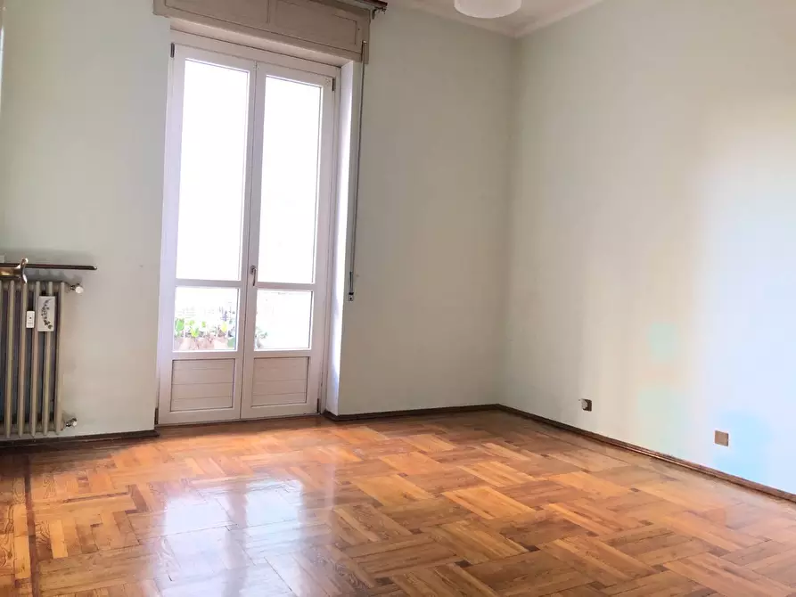 Immagine 1 di Appartamento in vendita  in via Antonio Bassignano a Cuneo
